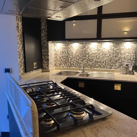 Lejlighed Attico Sul Di Lecco, A Due Passi Dal Centro Con Posto Auto *