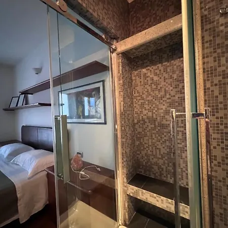 Attico Sul Di Lecco, A Due Passi Dal Centro Con Posto Auto Lejlighed Lecco